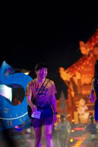 BIB: 100, 647
                            <button type="button" onclick="openModal(22471805)" class="btn btn-primary btn-sm float-right btn-popup" data-toggle="modal" data-target=".modal-high-quality">
                        <i class="fas fa-shopping-cart"></i> Add to Cart
                    </button>
                                            <button type="button" onclick="isThisMe(22471805, true)" class="btn btn-success btn-sm float-right btn-popup btn-isme hidden" data-toggle="tooltip" data-placement="bottom" title="นี่คือรูปของคุณใช่ไหม คลิกที่นี่เพื่อเอาเข้าอัลบั้ม">
                        <i class="fas fa-plus"></i> Add to album
                    </button>
                    <button type="button" onclick="isThisMe(22471805, false)" class="btn btn-warning btn-sm float-right btn-popup btn-isnotme hidden">
                        <i class="fas fa-ban"></i> Remove from album
                    </button>